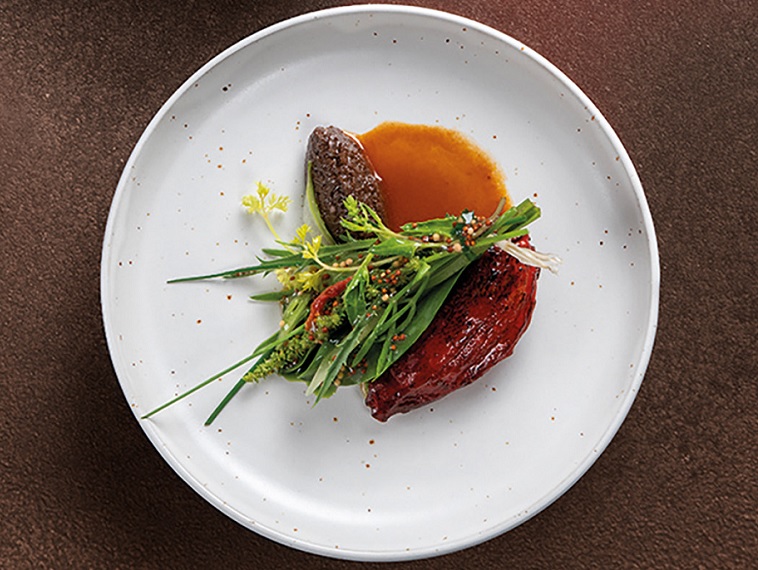 Pigeon de pornic, tomate, moutarde, herbes du croisic