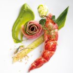 Homard laqué émulsion miso, fleur de radis, sauce féroce (Ricardo Silva)