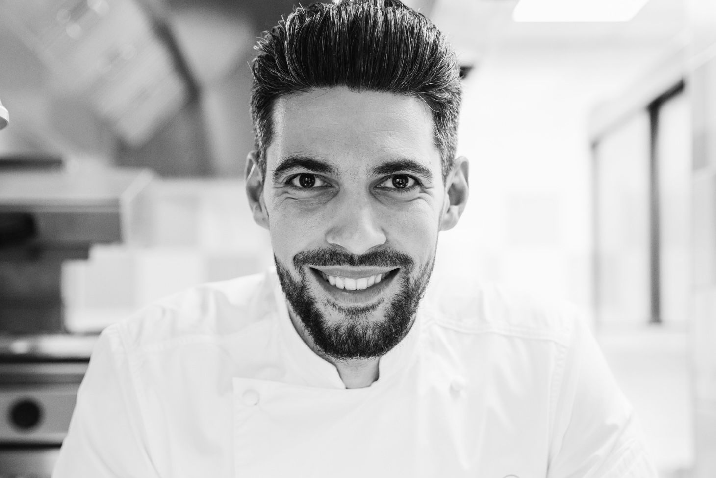 Guillaume Goupil est le nouveau chef des restaurants Oka et Fogo