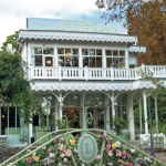 Ladurée Gravelle, nouvelle adresse bucolique au Bois de Vincennes